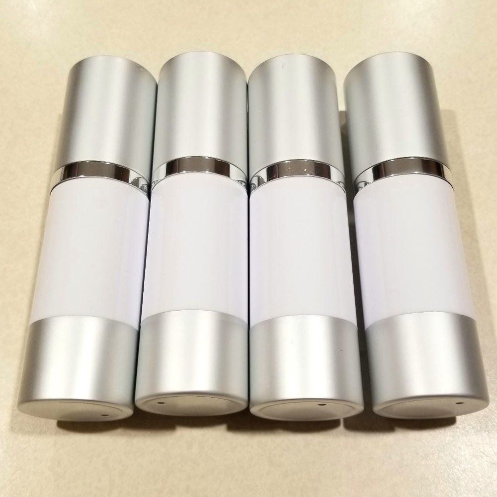 White Airless Vacuum Pump 1 oz Refillable Bottles
